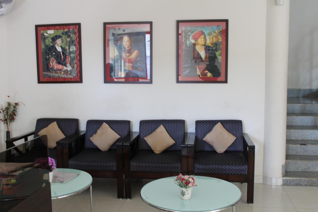 Dibrugarh Club House Hotel Exterior foto