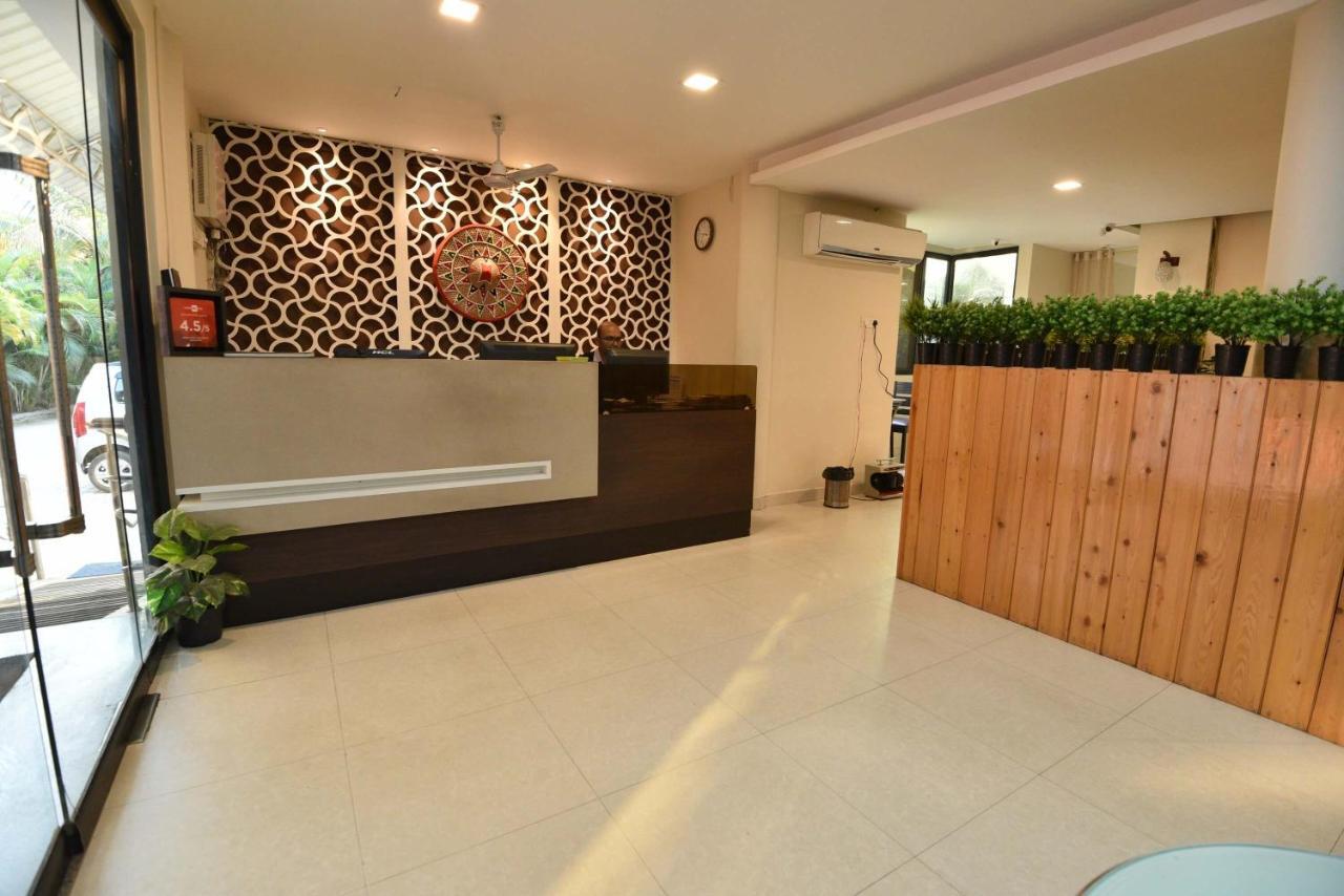 Dibrugarh Club House Hotel Exterior foto